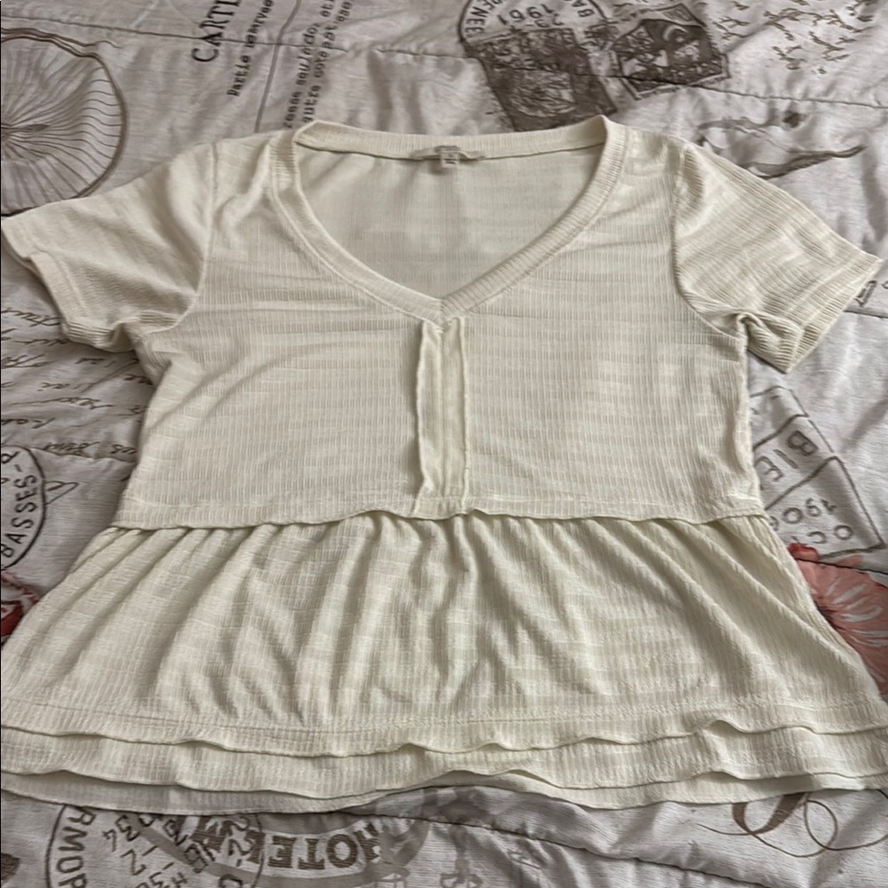 Atelier By Kirious Cream V-Neck Peplum Top
